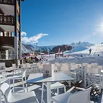 Fahrenheit Seven Hotel Courchevel