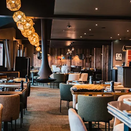 Hotel Fahrenheit Seven 4*