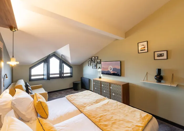 Hotel Fahrenheit Seven 4*