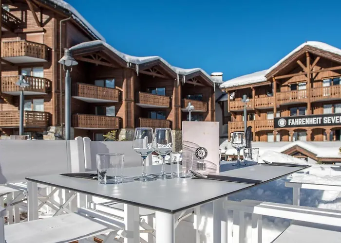 Hotel Fahrenheit Seven Courchevel