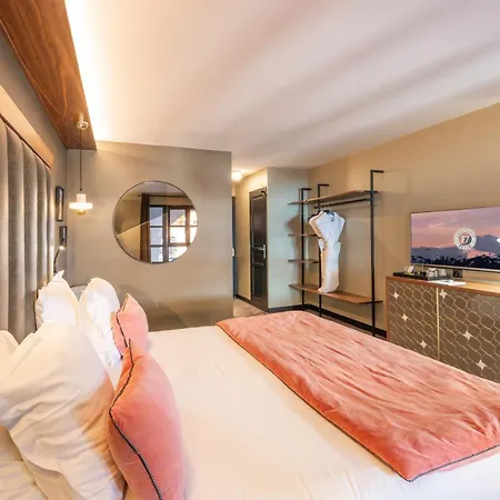 Fahrenheit Seven Hotel Courchevel