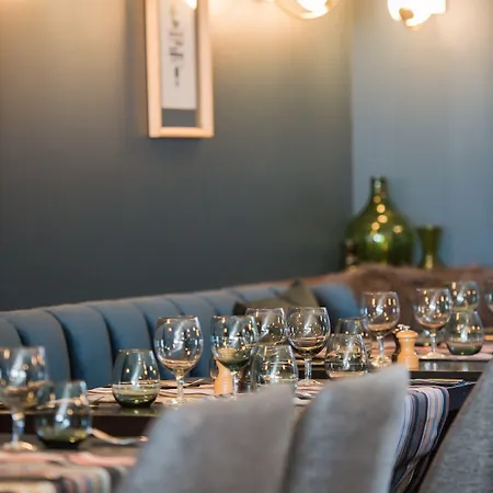 Hotel Fahrenheit Seven 4*