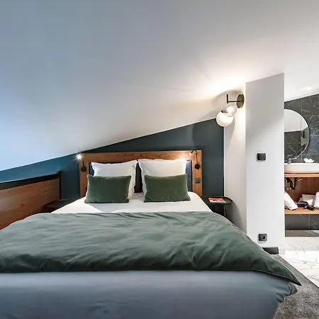 Fahrenheit Seven Hotel Courchevel