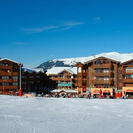 Fahrenheit Seven Hotel