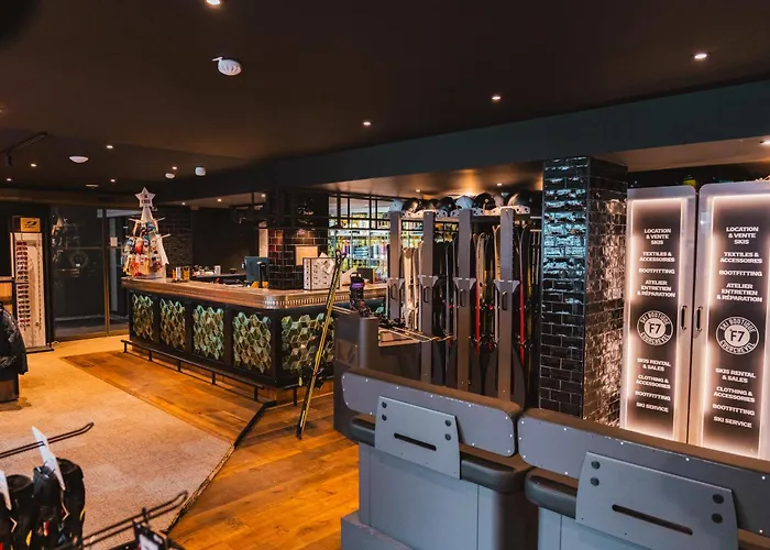 Fahrenheit Seven 4* קורשבל